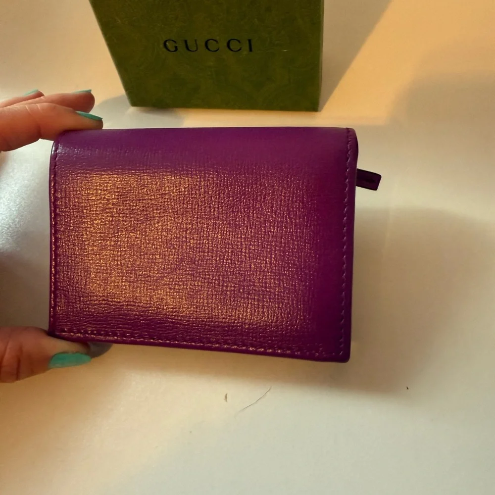 Gucci Purple Leather Wallet - Picture 2 of 9